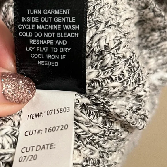 TORRID Heather Grey Marled Knit Lace Up Back Sweater Long Sleeve - Picture 4 of 7